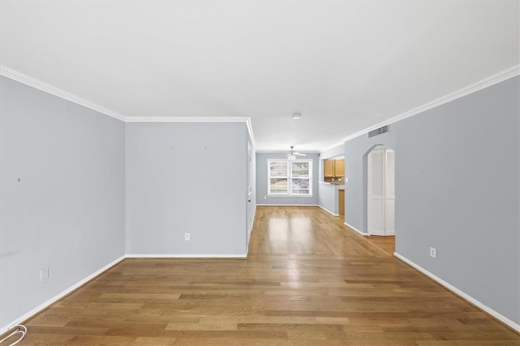 54 La Rue Place Northwest Atlanta, GA 30327 - Photo 10 of 36