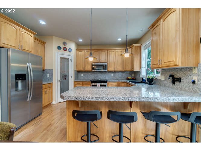 2168 Northwest Fargo Loop Camas, WA 98607 - Photo 8 of 32 Gallery Image 8