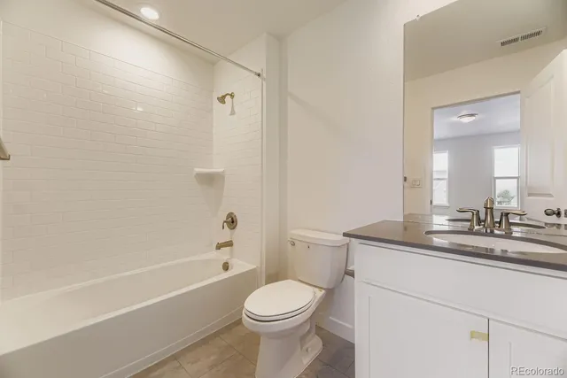 $899,900 | 12660 West Glasgow Place, Littleton, CO 80127