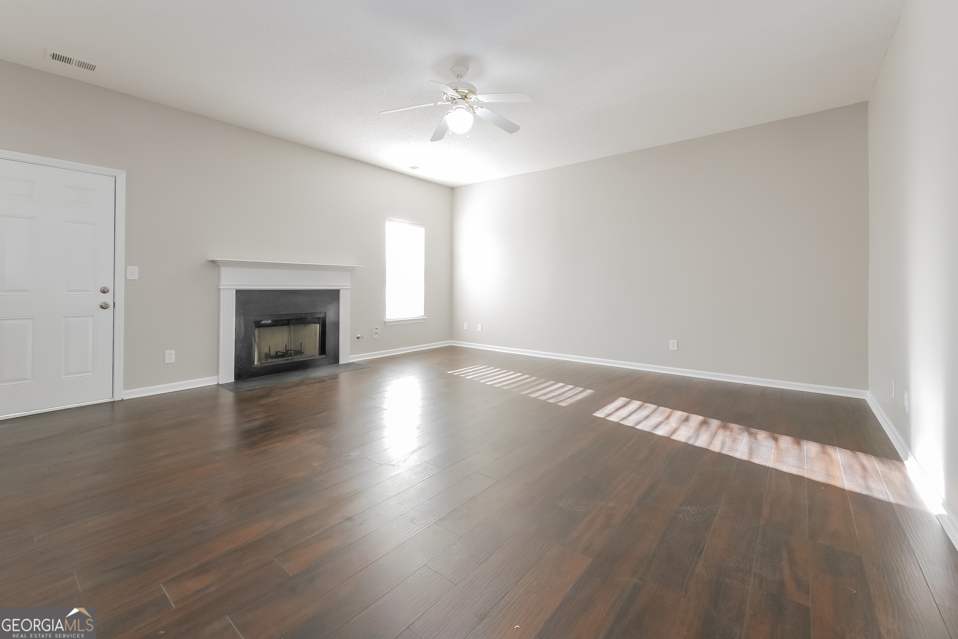 548 Rosalind Terrace Locust Grove, GA 30248 - Photo 2 of 17