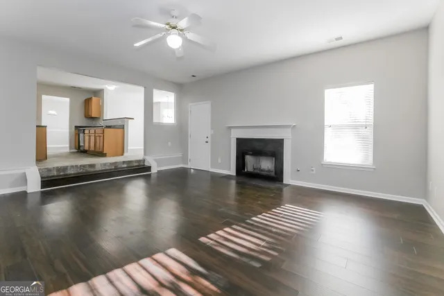 $2,105 | 548 Rosalind Terrace, Locust Grove, GA 30248