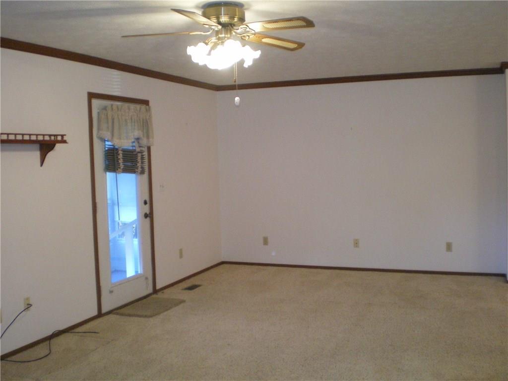 802 Spring Lake Circle, Unit 2 Enon, OH 45323 - Photo 3 of 27