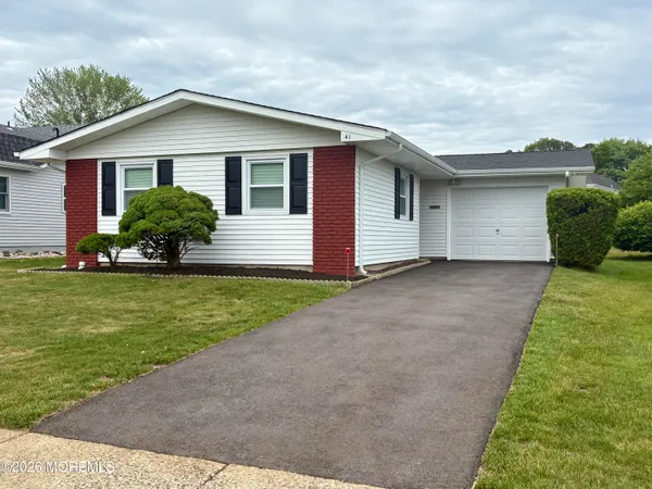 $399,000 | 41 Whitman Street, Brick, NJ 08724