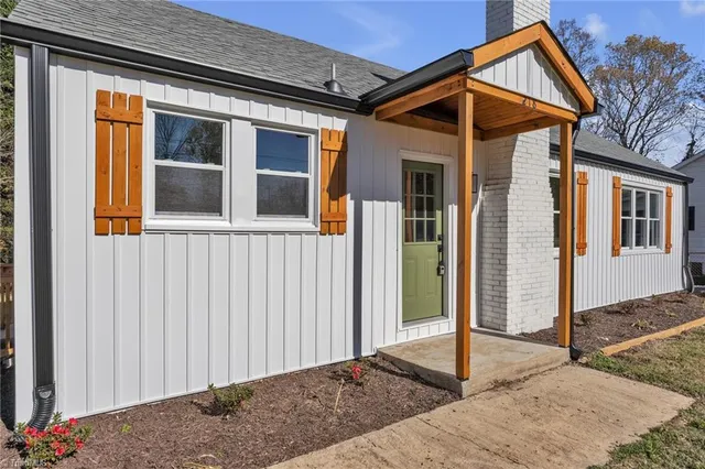 $209,900 | 218 Cedarbrook Road, Jonesville, NC 28642