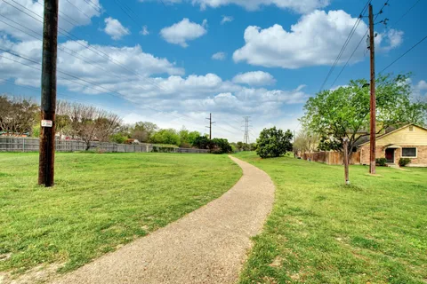 $203,000 | 11901 Swearingen Drive, Unit 39, Austin, TX 78758
