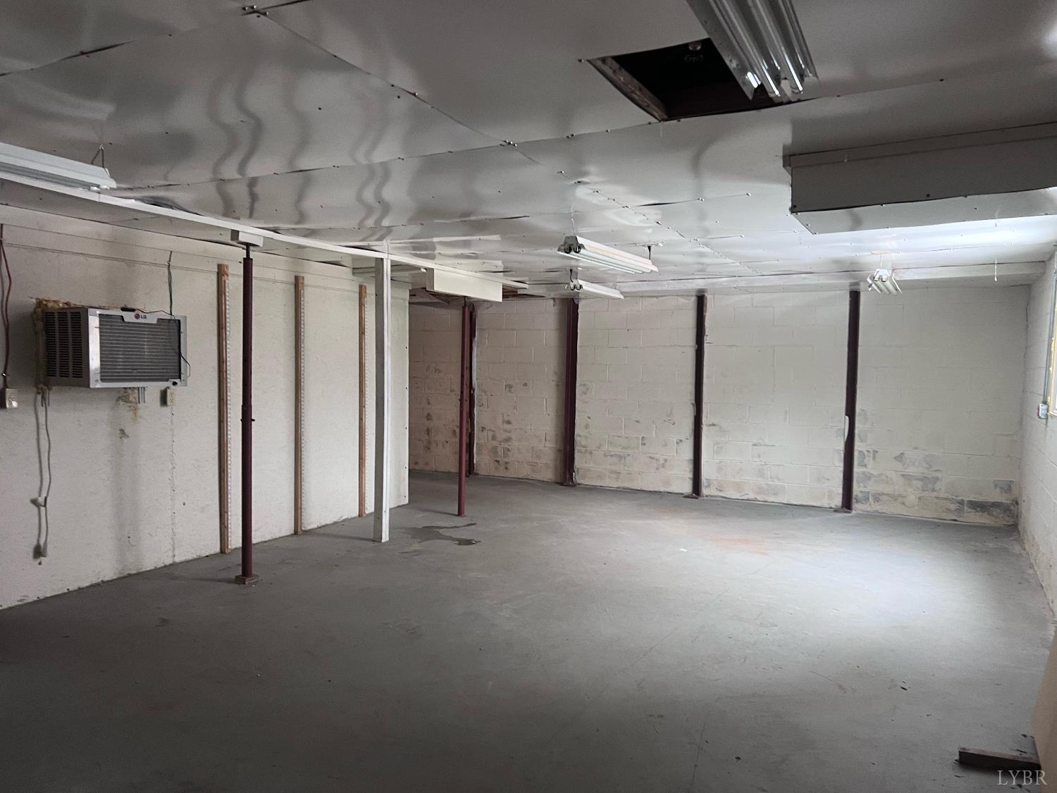 1194 Centerville Road Bedford, VA 24523 - Photo 14 of 18