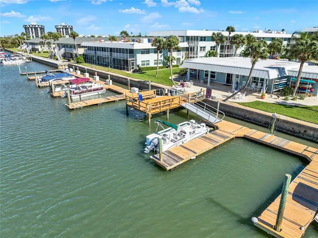$309,000 | 325 N Causeway, Unit 208D, New Smyrna Beach, FL 32169