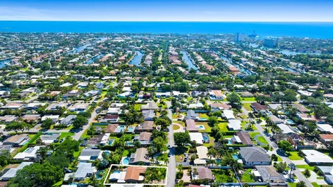 $725,000 | 2021 Northeast 27th Street, Lighthouse Point, FL 33064