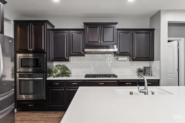 $649,000 | Undisclosed Address, Bakersfield, CA 93311