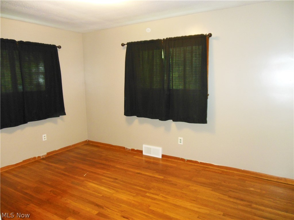 6849 Lake Road Madison, OH 44057 - Photo 12 of 18 Three Bedrooms with Hardwood Floors