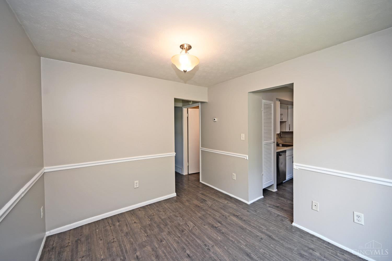 7752 Montgomery Road, Unit 29 Cincinnati, OH 45236 - Photo 9 of 31