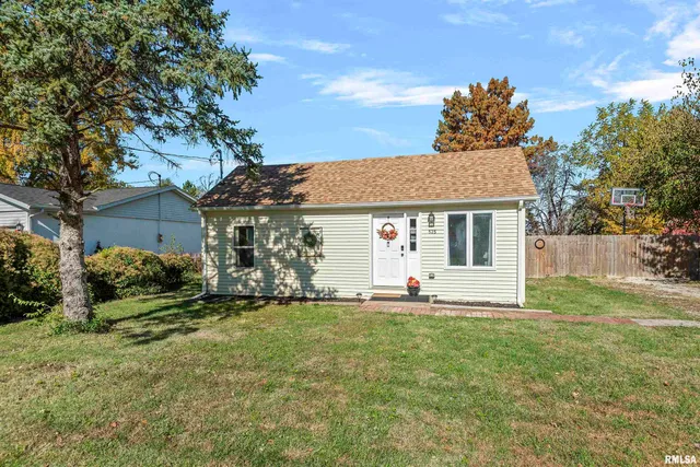 $165,000 | 525 East Mill Street, Rochester, IL 62563