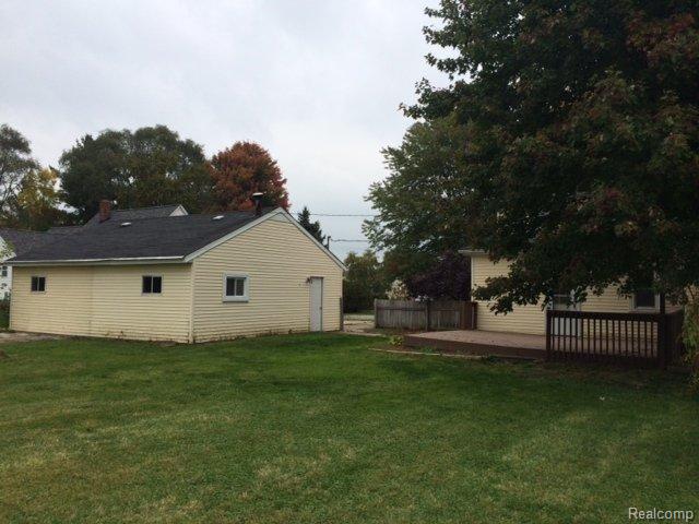 535 Range Road Smiths Creek, MI 48074 - Photo 19 of 20 w18.jpg