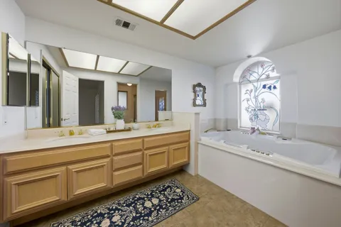 $1,099,000 | 75951 Kimberly Lane, Palm Desert, CA 92211