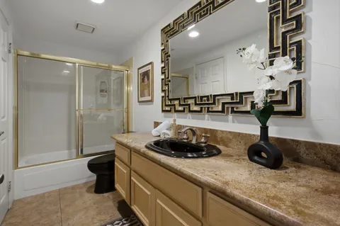 $1,099,000 | 75951 Kimberly Lane, Palm Desert, CA 92211