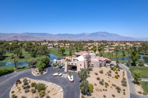 $1,099,000 | 75951 Kimberly Lane, Palm Desert, CA 92211