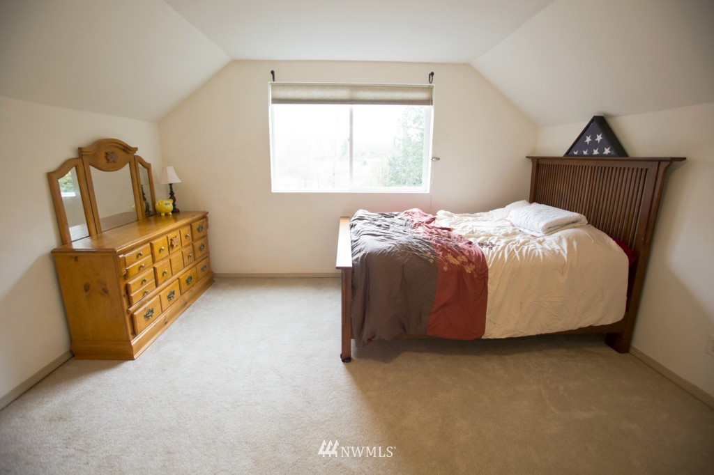 2548 East Smith Road Bellingham, WA 98226 - Photo 18 of 24