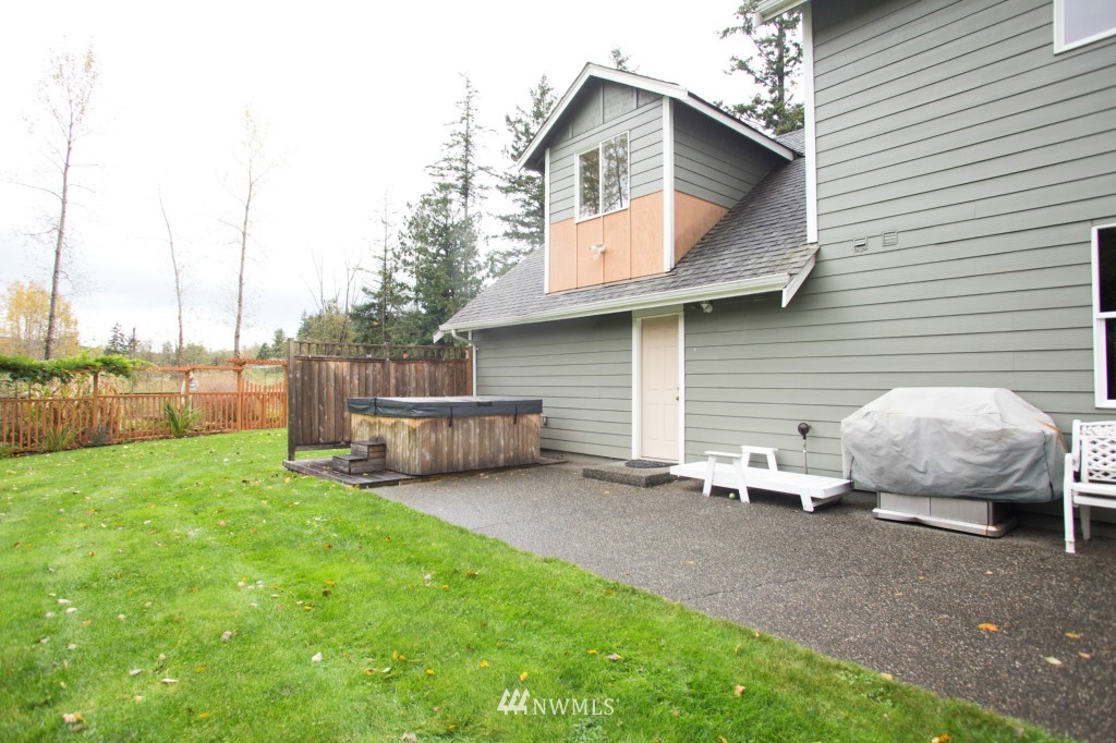 2548 East Smith Road Bellingham, WA 98226 - Photo 5 of 24
