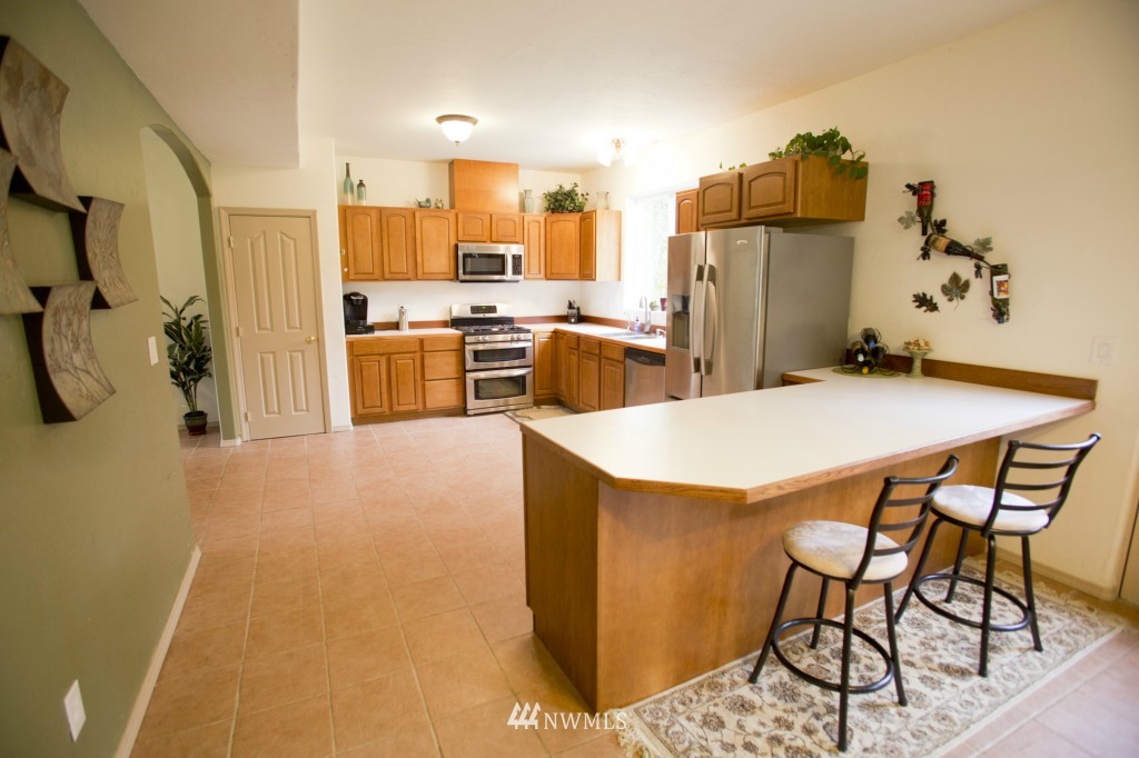 2548 East Smith Road Bellingham, WA 98226 - Photo 6 of 24