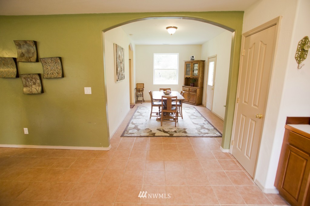 2548 East Smith Road Bellingham, WA 98226 - Photo 8 of 24