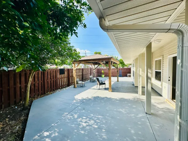 $510,000 | 118 Jonquil Avenue Northwest, Fort Walton Beach, FL 32548