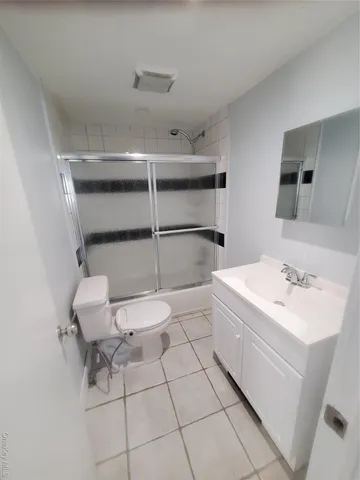 $3,500 | 35 3rd Avenue, Unit 2, Port Washington, NY 11050