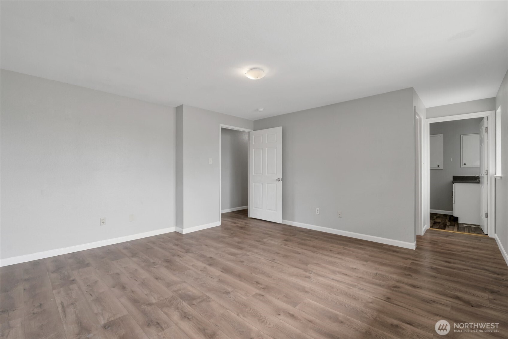 1102 Tule Lake Road South Tacoma, WA 98444 - Photo 15 of 25