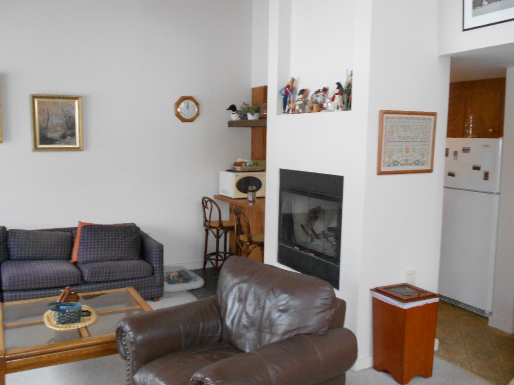 11 Beech Road, Unit 1 Lincoln, NH 03251 - Photo 13 of 38
