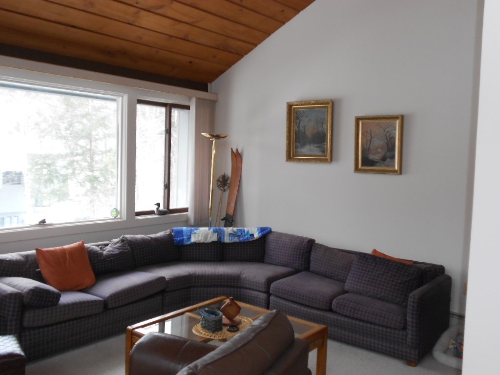 11 Beech Road, Unit 1 Lincoln, NH 03251 - Photo 18 of 38