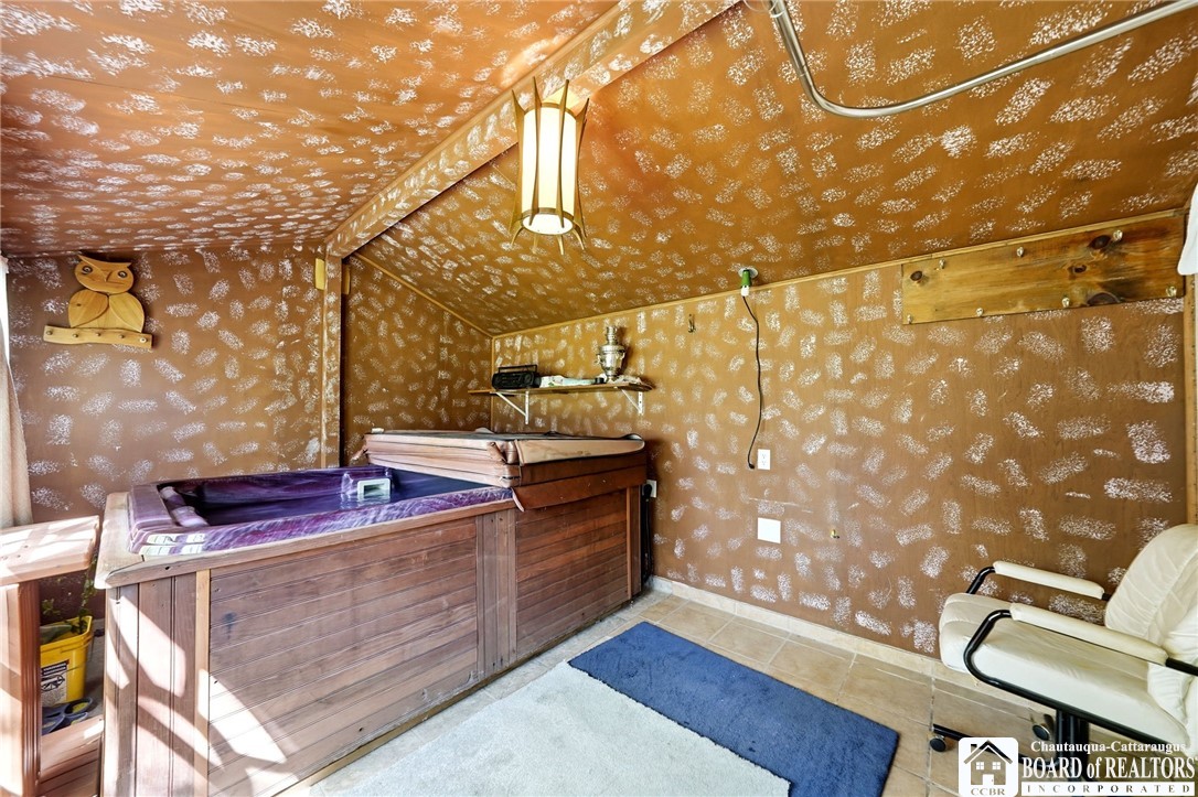 1860 North Forest Road Amherst, NY 14221 - Photo 45 of 50