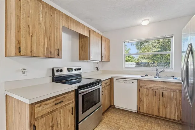 $369,000 | 1573 Lawndale Circle, Winter Park, FL 32792