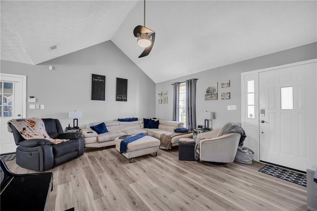 369 Kay Drive Winder, GA 30680 - Photo 6 of 27