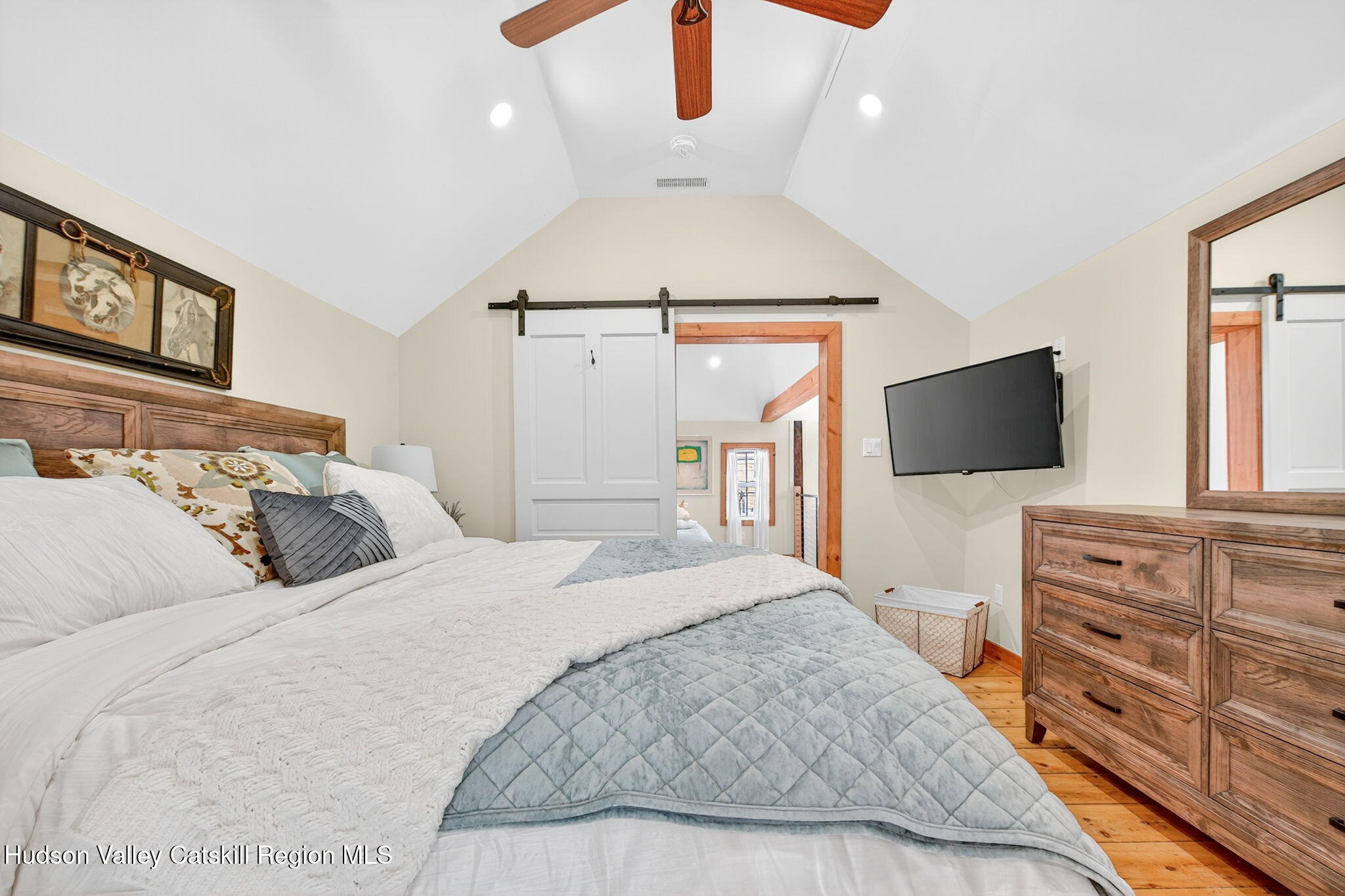 10 Jane Street Saugerties, NY 12477 - Photo 17 of 27 10-jane-st-bedroom-4 (1)