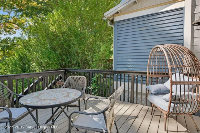 $529,000 | 10 Jane Street, Saugerties, NY 12477