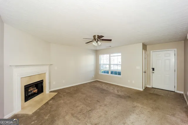 $1,895 | 9510 Lakeview Road, Union City, GA 30291