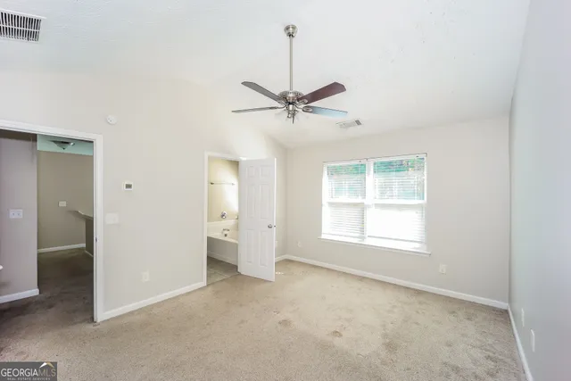 $1,895 | 9510 Lakeview Road, Union City, GA 30291