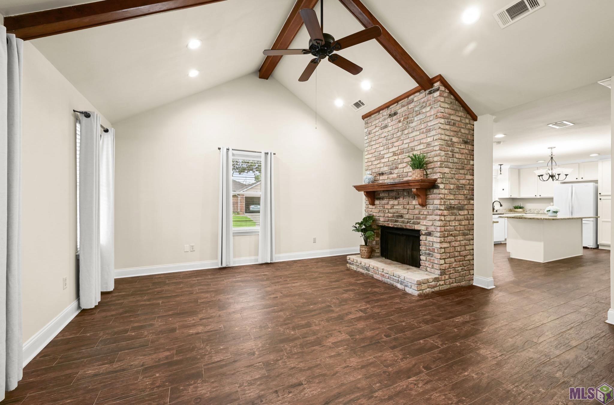 2023 Birch Ridge Avenue Baton Rouge, LA 70816 - Photo 12 of 33
