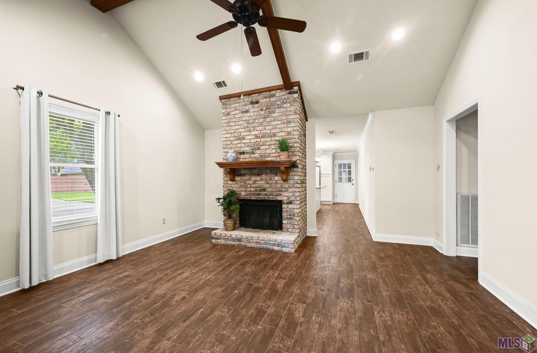 2023 Birch Ridge Avenue Baton Rouge, LA 70816 - Photo 13 of 33
