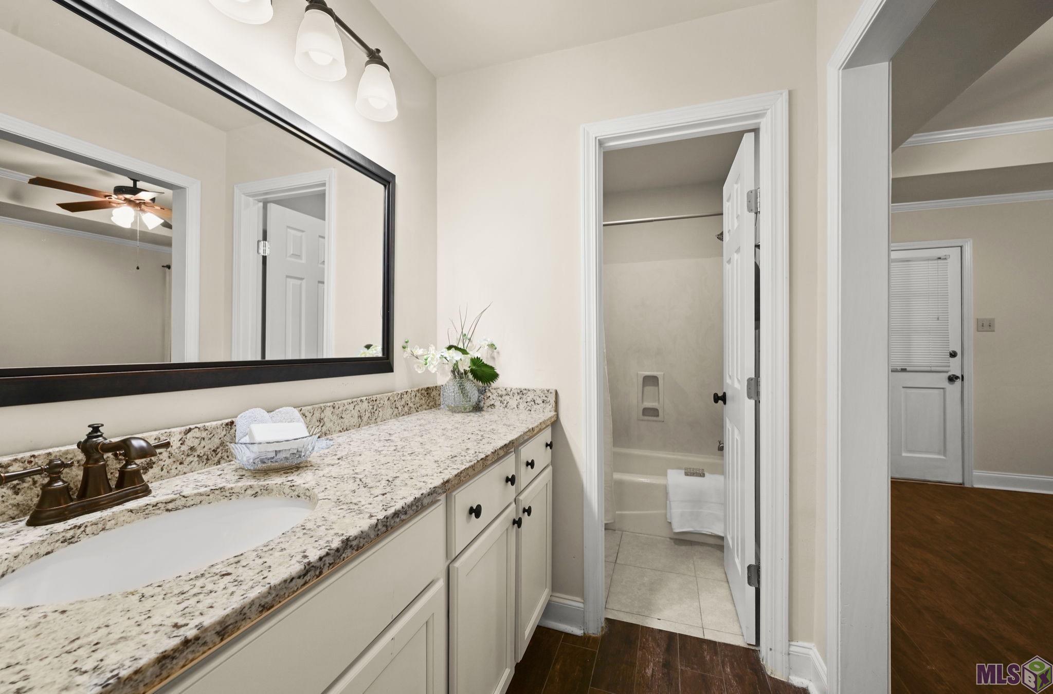 2023 Birch Ridge Avenue Baton Rouge, LA 70816 - Photo 6 of 33