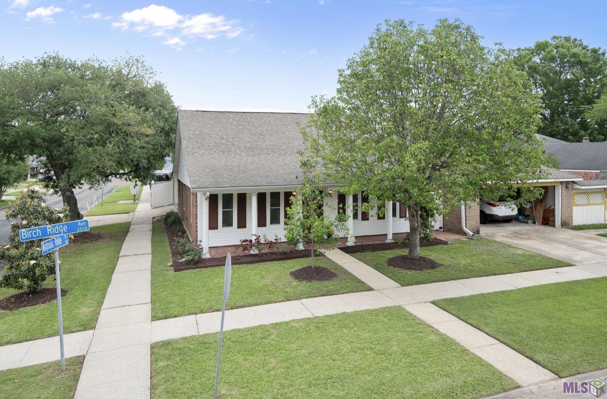 2023 Birch Ridge Avenue Baton Rouge, LA 70816 - Photo 8 of 33