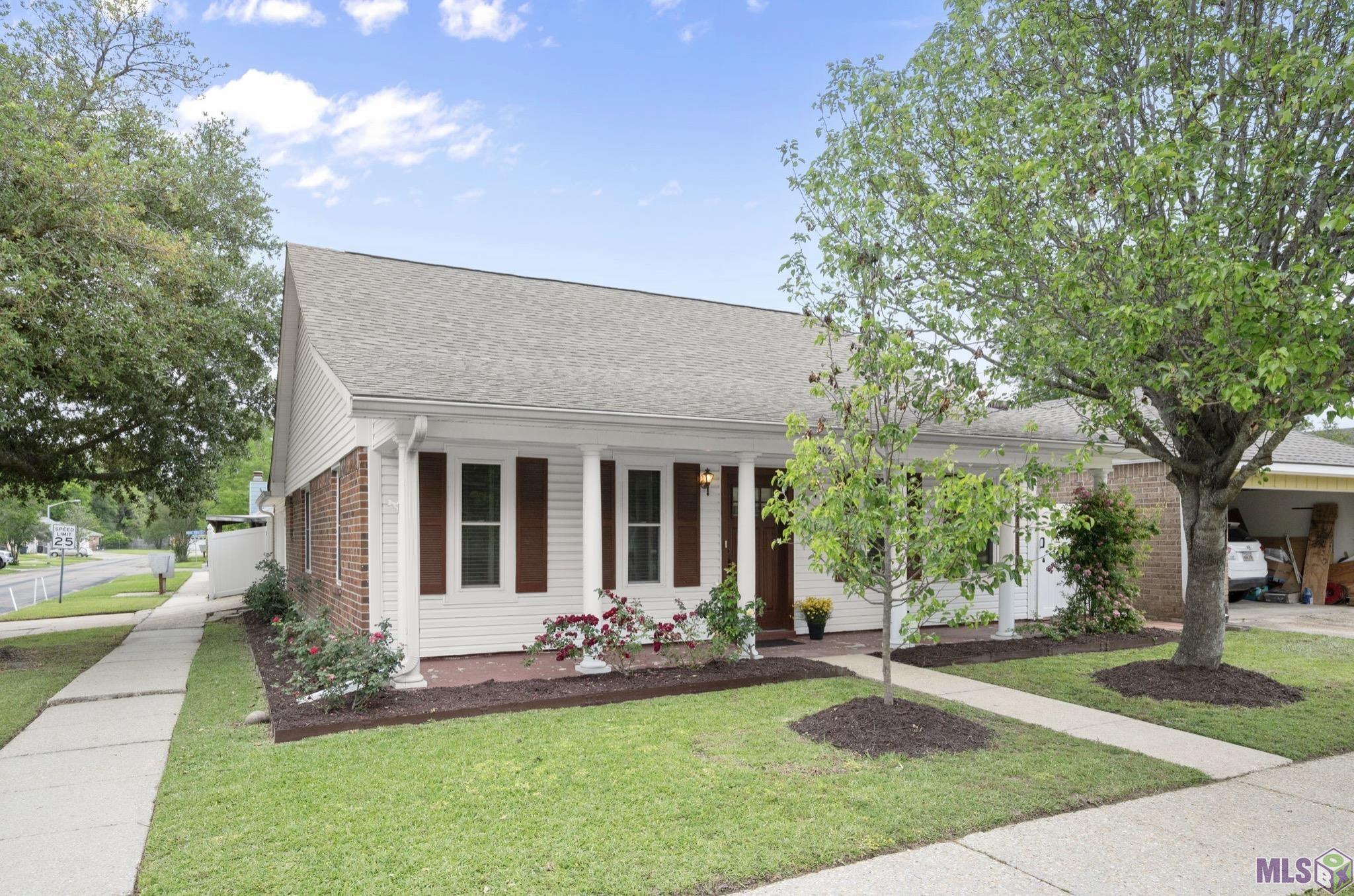 2023 Birch Ridge Avenue Baton Rouge, LA 70816 - Photo 9 of 33