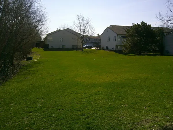 $219,900 | 741 Meridian Court, DeKalb, IL 60115