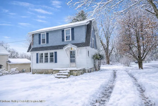 $449,999 | 143 Old Rte 209, Hurley, NY 12443
