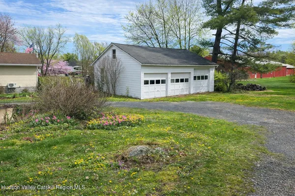 $399,999 | 143 Old Rte 209, Hurley, NY 12443