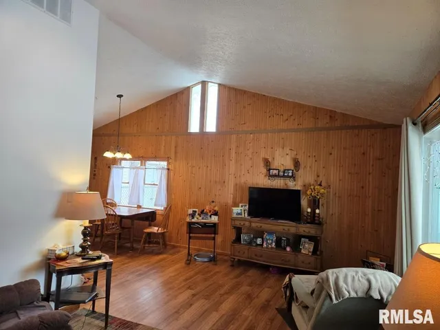 $160,000 | 116 South Harris Street, Auburn, IL 62615