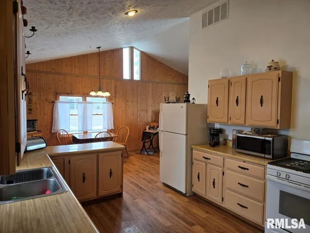 $160,000 | 116 South Harris Street, Auburn, IL 62615