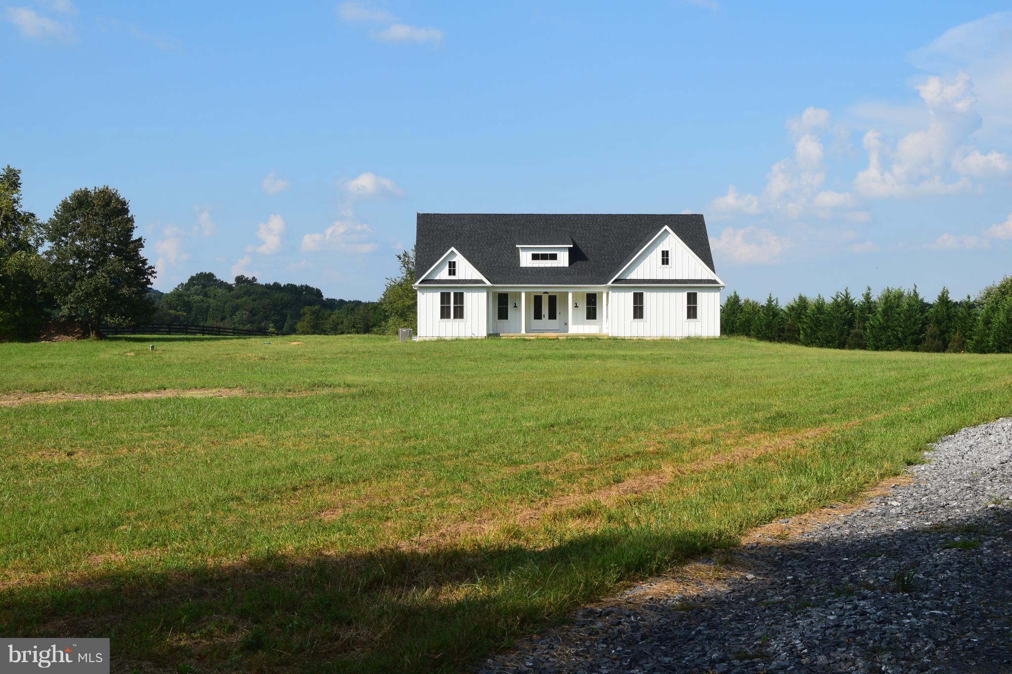 13762 Taylorstown Road Leesburg, VA 20176 - Photo 33 of 36 Front of home