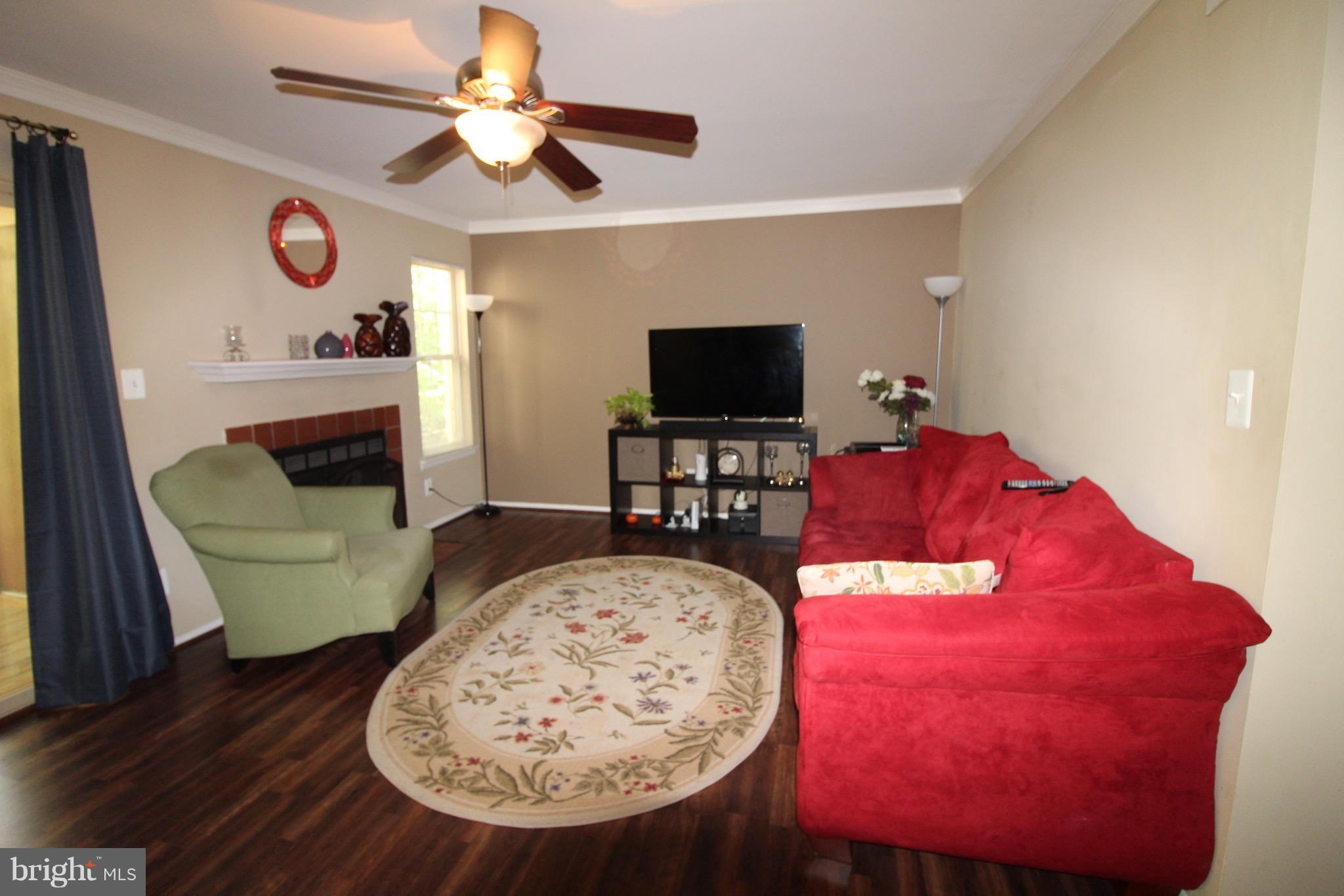 1702 Ascot Way, Unit D Reston, VA 20190 - Photo 3 of 7 Two tone paint and updated hardwoods!
