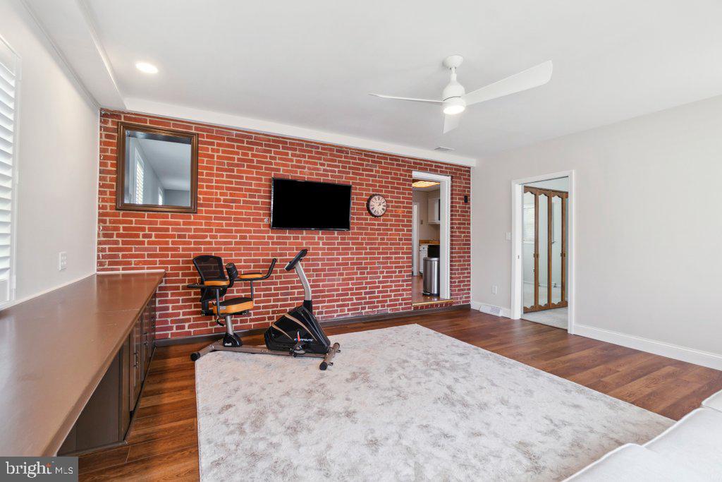 1707 Goodview Road Parkville, MD 21234 - Photo 20 of 41