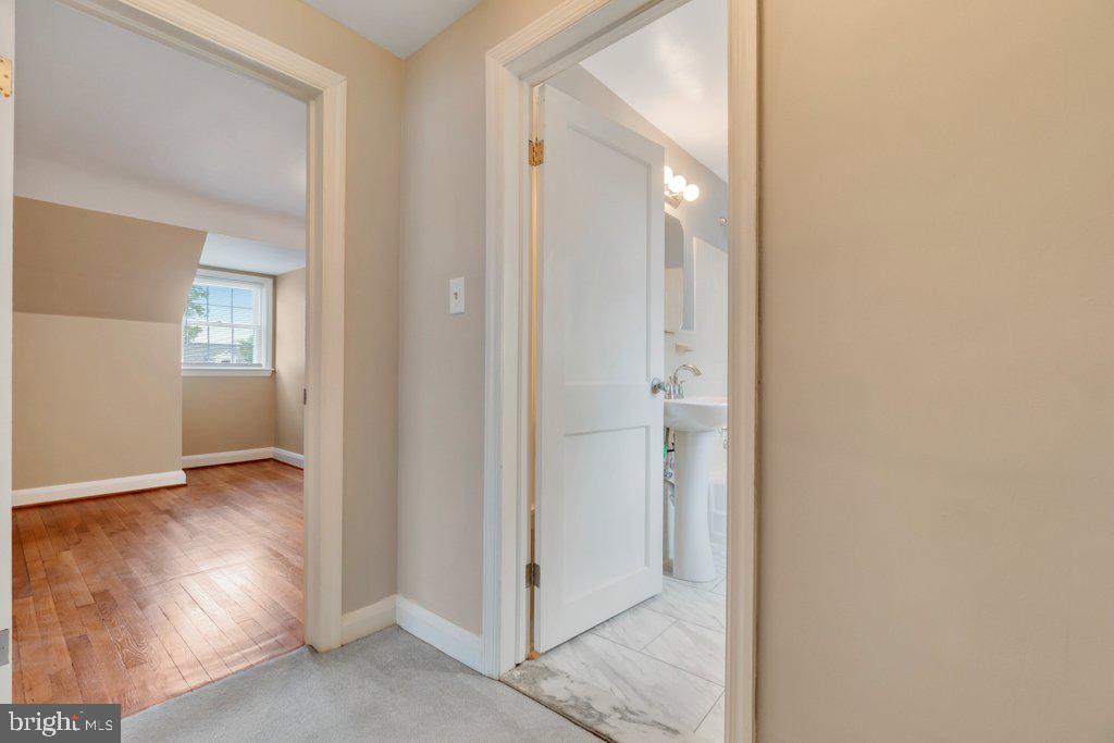 1707 Goodview Road Parkville, MD 21234 - Photo 30 of 41